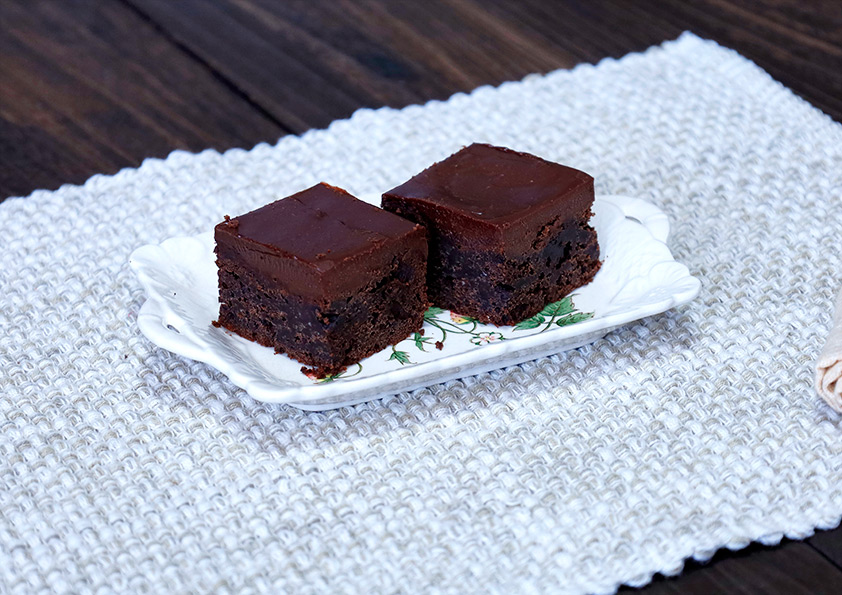 ガナッシュでコーティングしたブラウニーの作り方