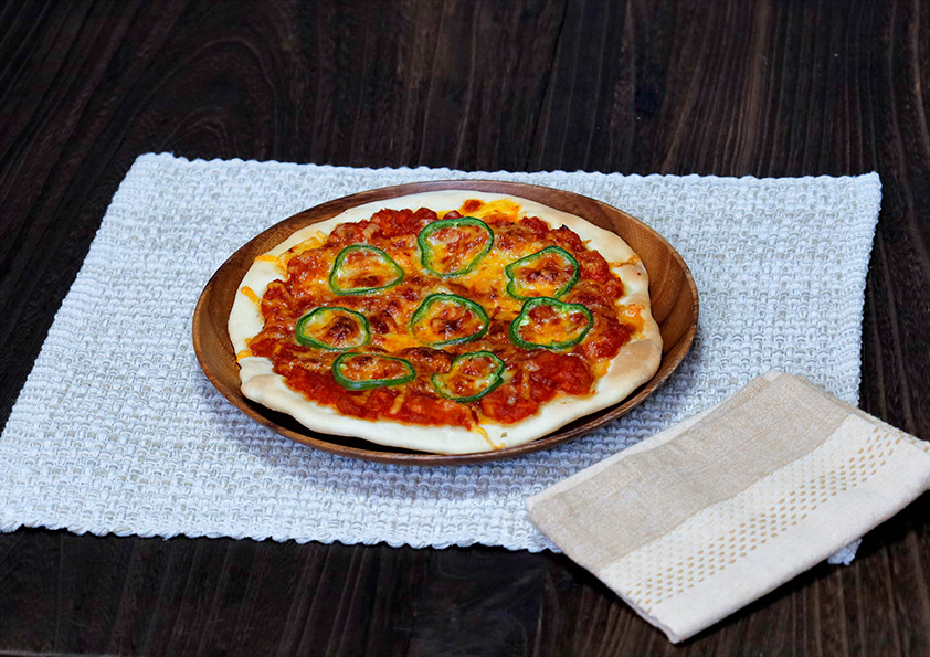 ベーコンを使ったミートソースピザのレシピ・作り方 手作りピッツァ