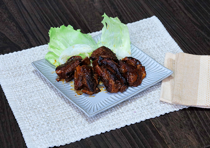 バーベキューソースを使ったアメリカ風スペアリブの作り方