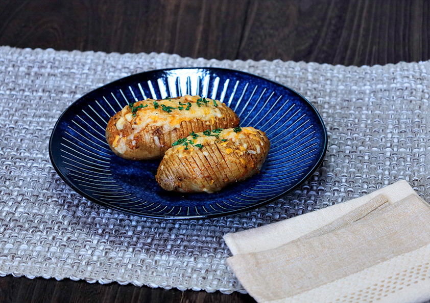 ハッセルバックポテトのレシピ ジャガイモを使ったオーブン料理