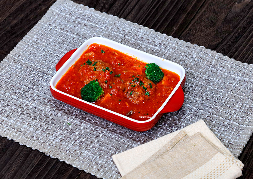 トマトソースを使った煮込みハンバーグのレシピ