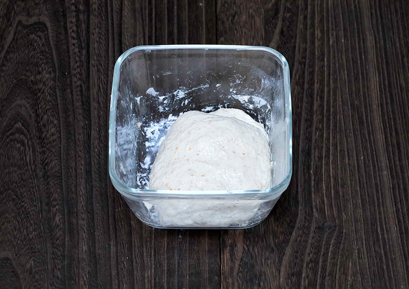 1次発酵を終えたパン・ド・カンパーニュの生地