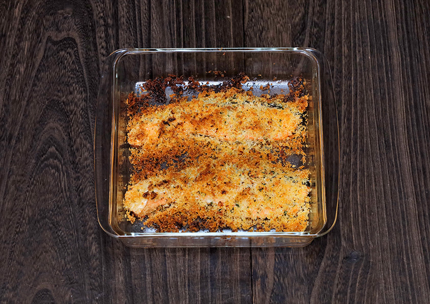 鮭の香草パン粉焼きの作り方