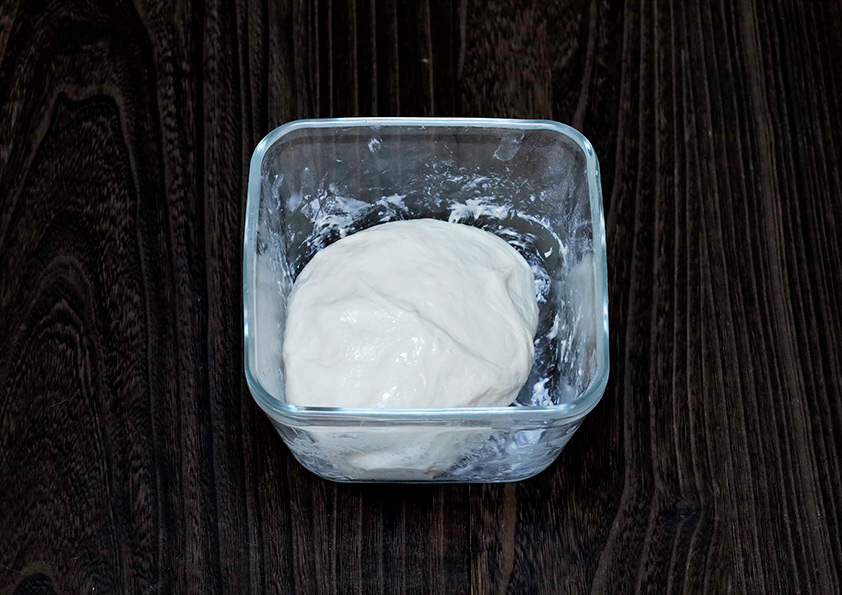 1次発酵を終えたソフトフランスパンの生地